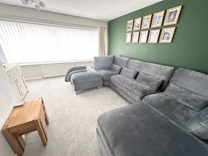 Lounge- click for photo gallery
